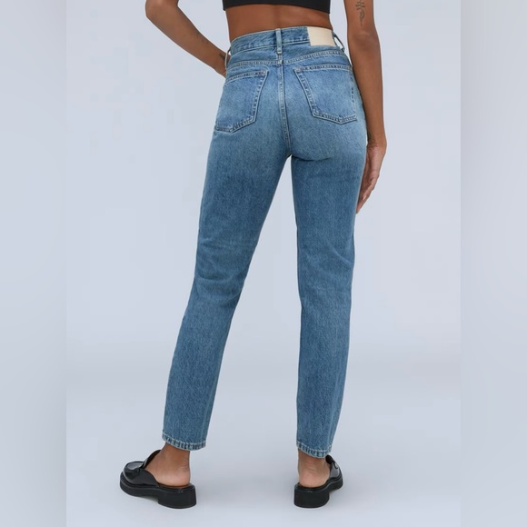 Everlane | The ‘90s Cheeky Jean | Vintage Mid Blue | 31 Ankle - Picture 4 of 7